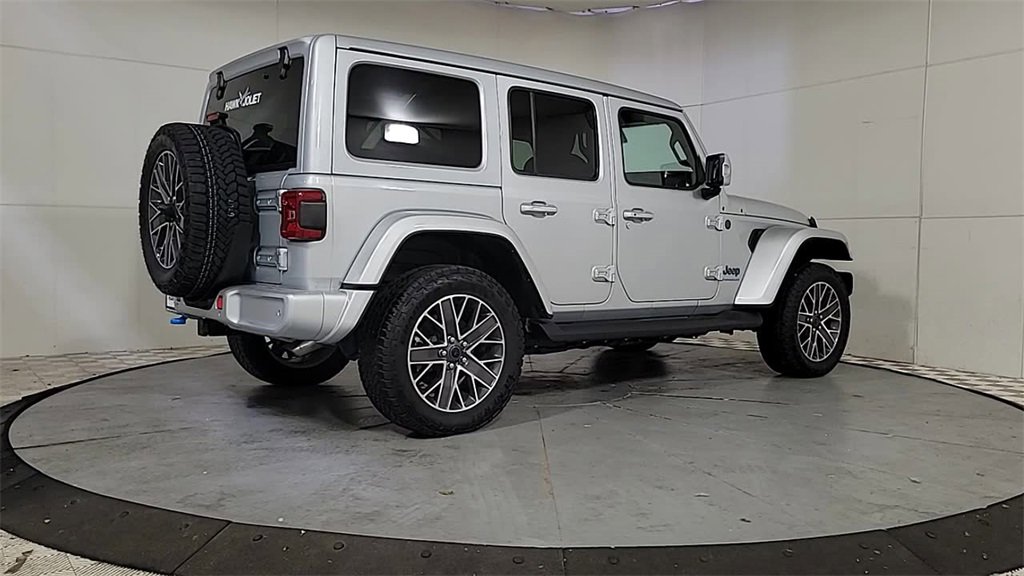 Used 2024 Jeep Wrangler High Altitude image 7