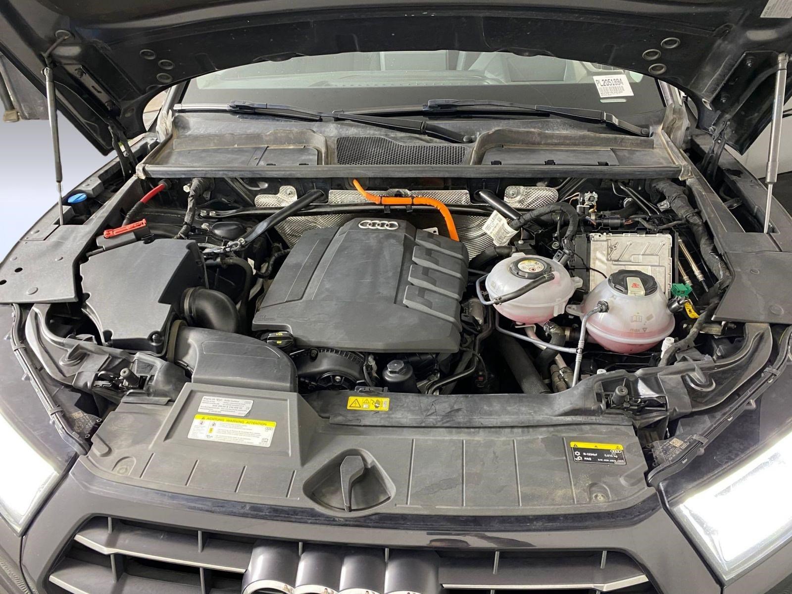Used 2020 Audi Q5 e Prestige image 32