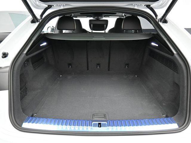 New 2026 Audi RS Q8 performance image 12