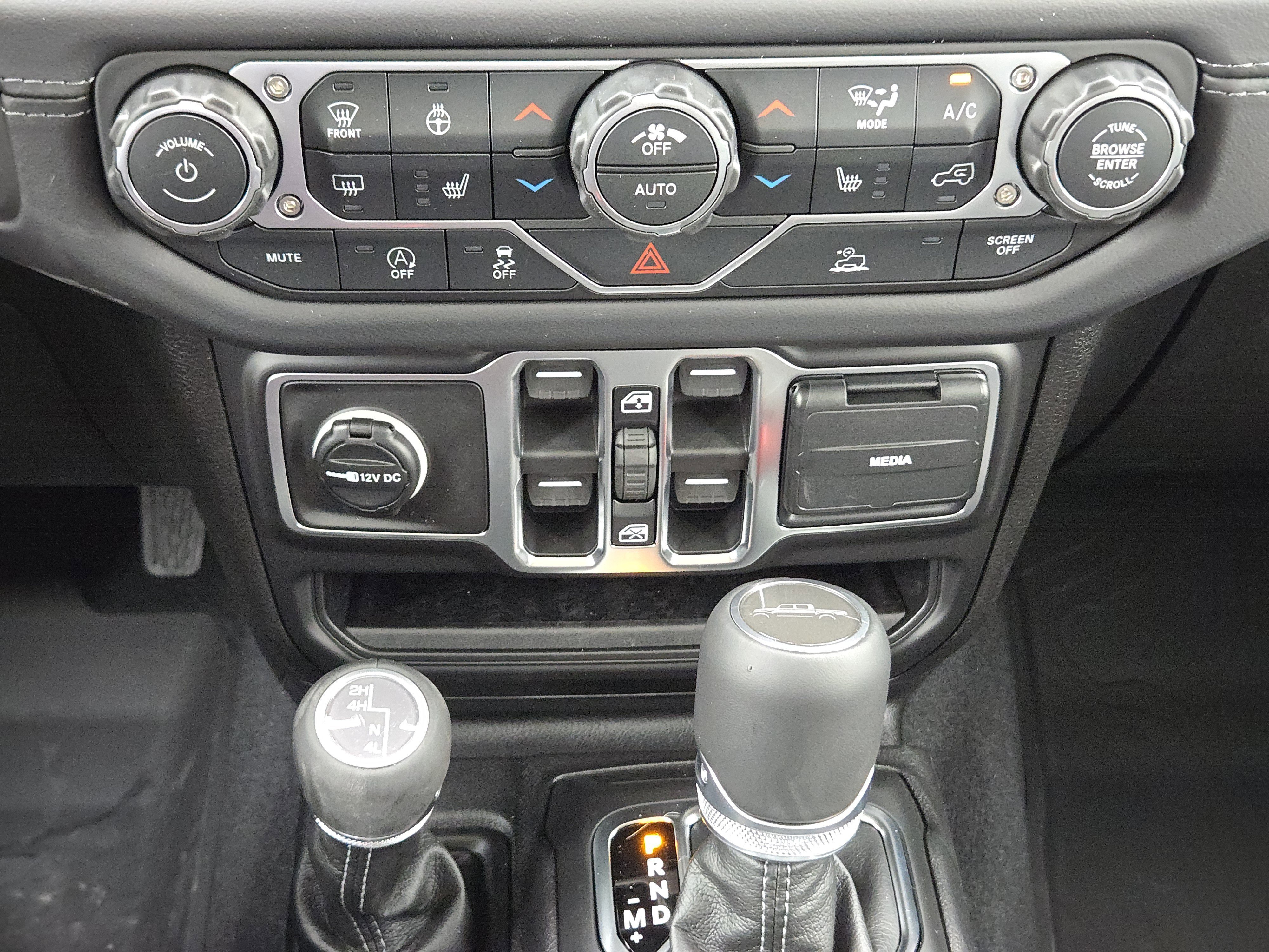 New 2026 Jeep Gladiator Sport image 16