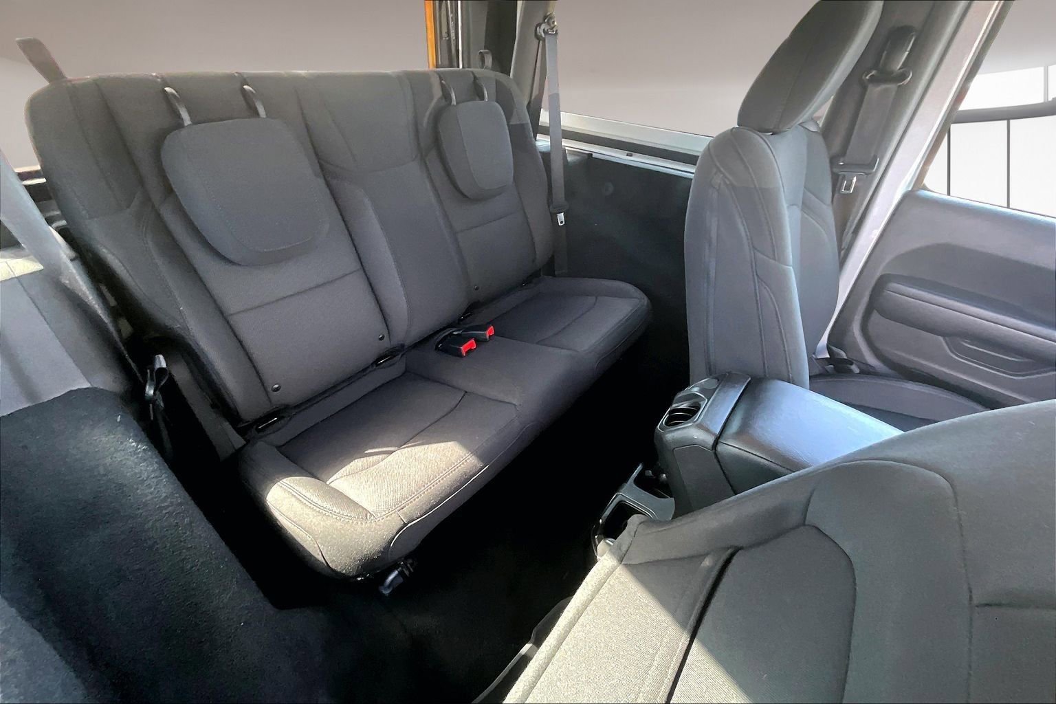 Used 2023 Jeep Wrangler Sport S image 24
