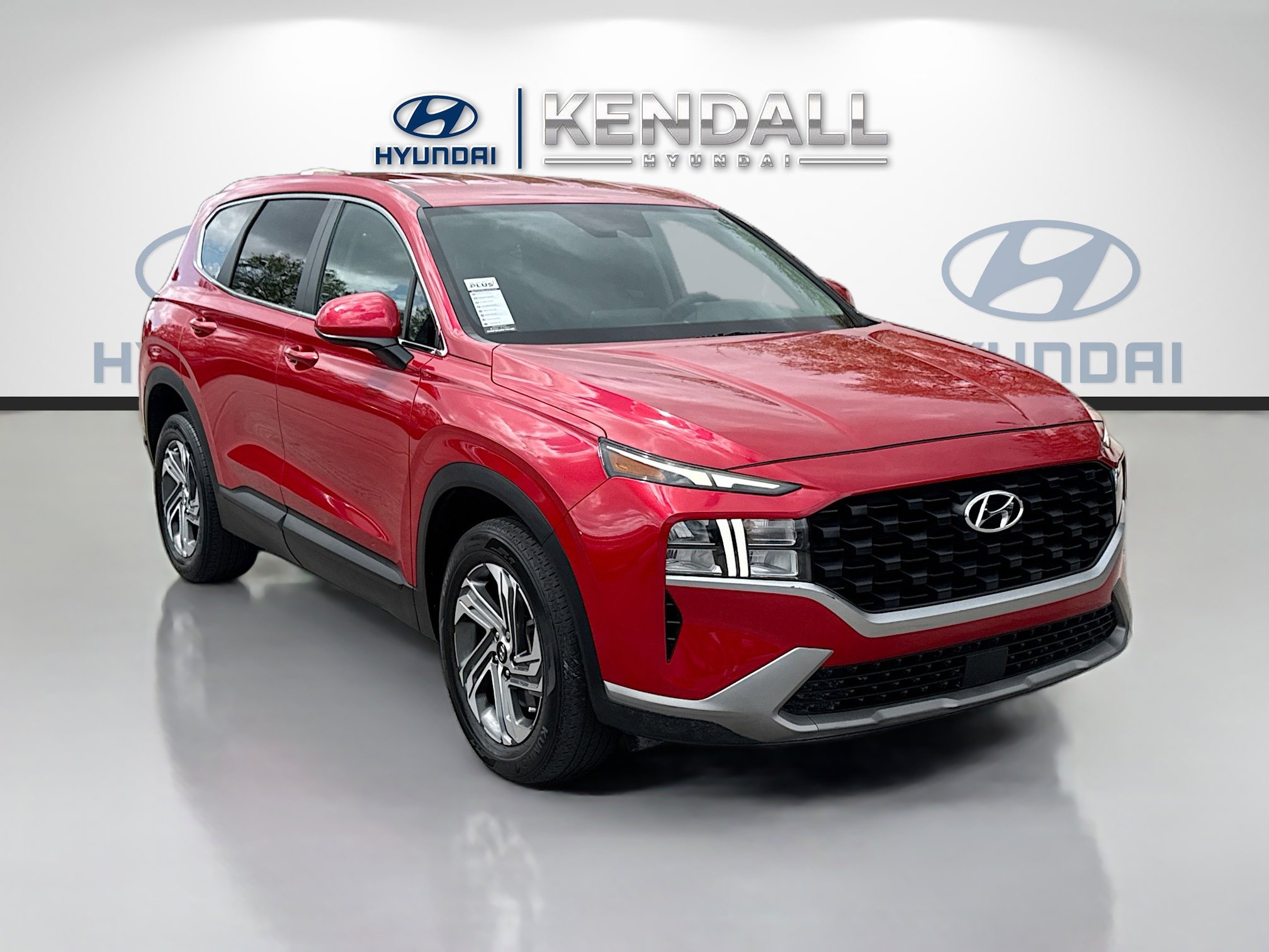 Used 2023 Hyundai Santa Fe SE image 1