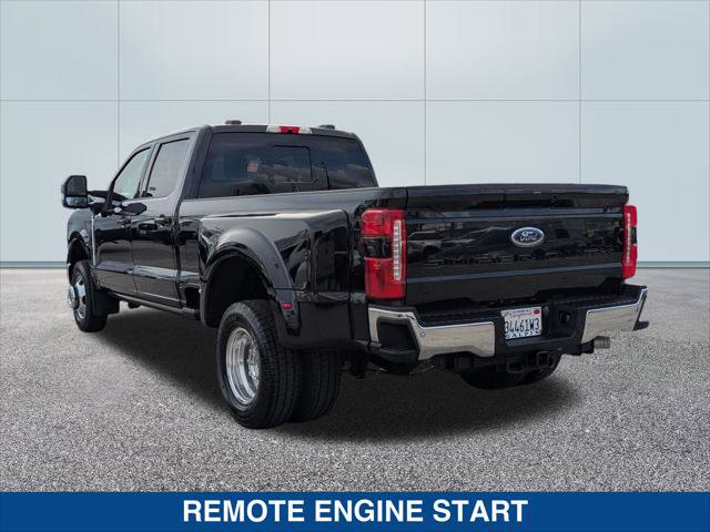 Certified 2023 Ford F350 Lariat w/ Lariat Ultimate Package image 3