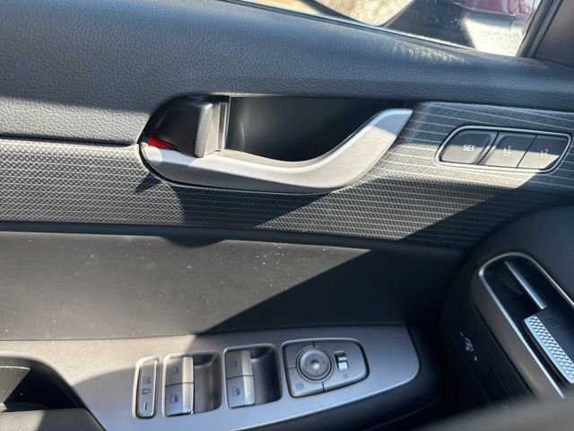 Used 2025 Hyundai Palisade Limited image 20