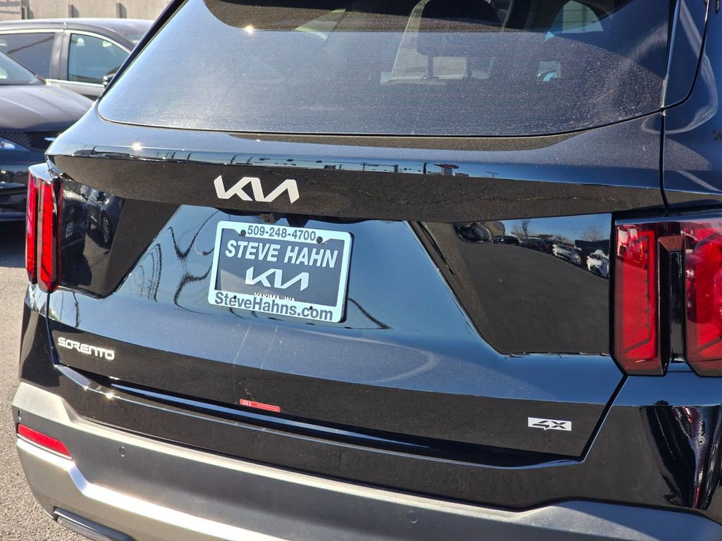 New 2026 Kia Sorento S AWD/4WD image 13