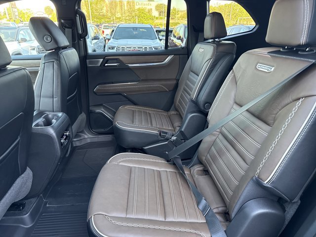 New 2026 GMC Acadia Denali Ultimate w/ LPO, Floor Liner Package image 6