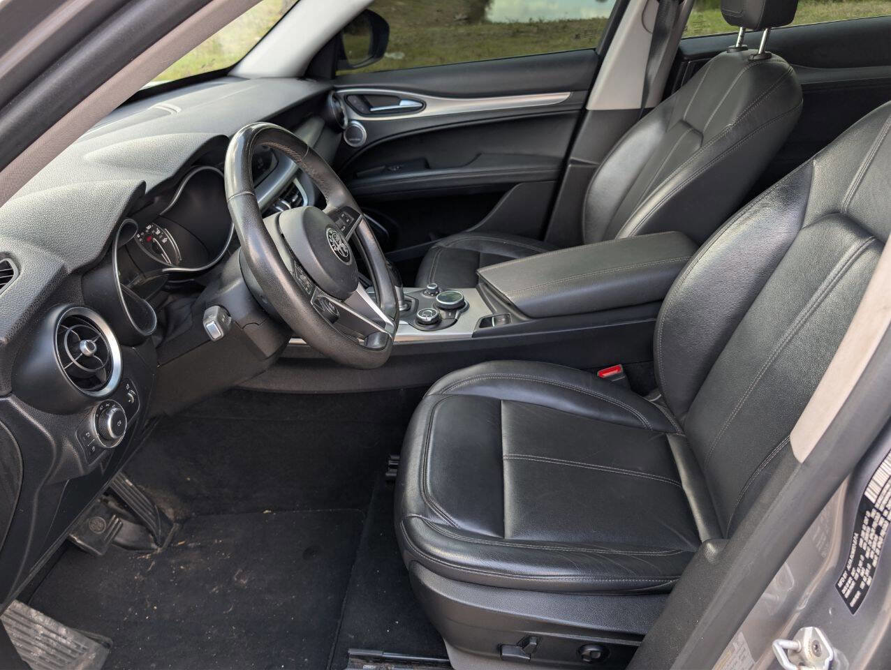 Used 2018 Alfa Romeo Stelvio Ti image 15