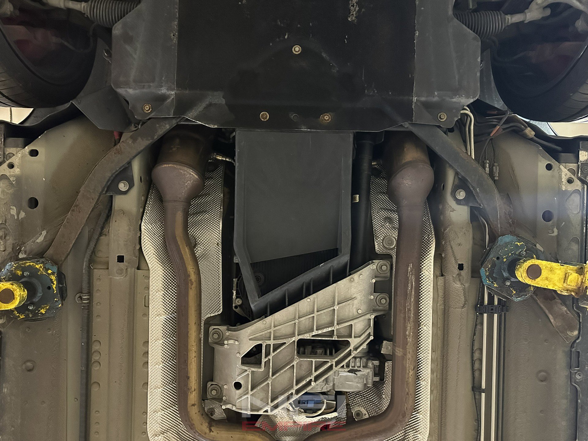 Used 2018 Jaguar F-TYPE R image 52