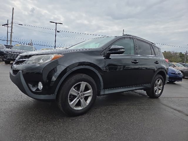 Used 2015 Toyota RAV4 XLE AWD/4WD image 3