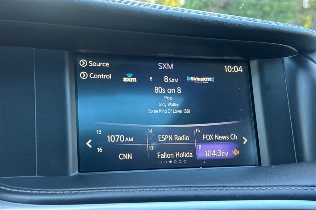 Used 2017 INFINITI QX30 Premium w/ Navigation Package image 17