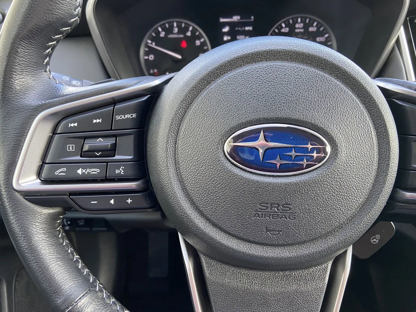 Used 2023 Subaru Outback Limited image 15