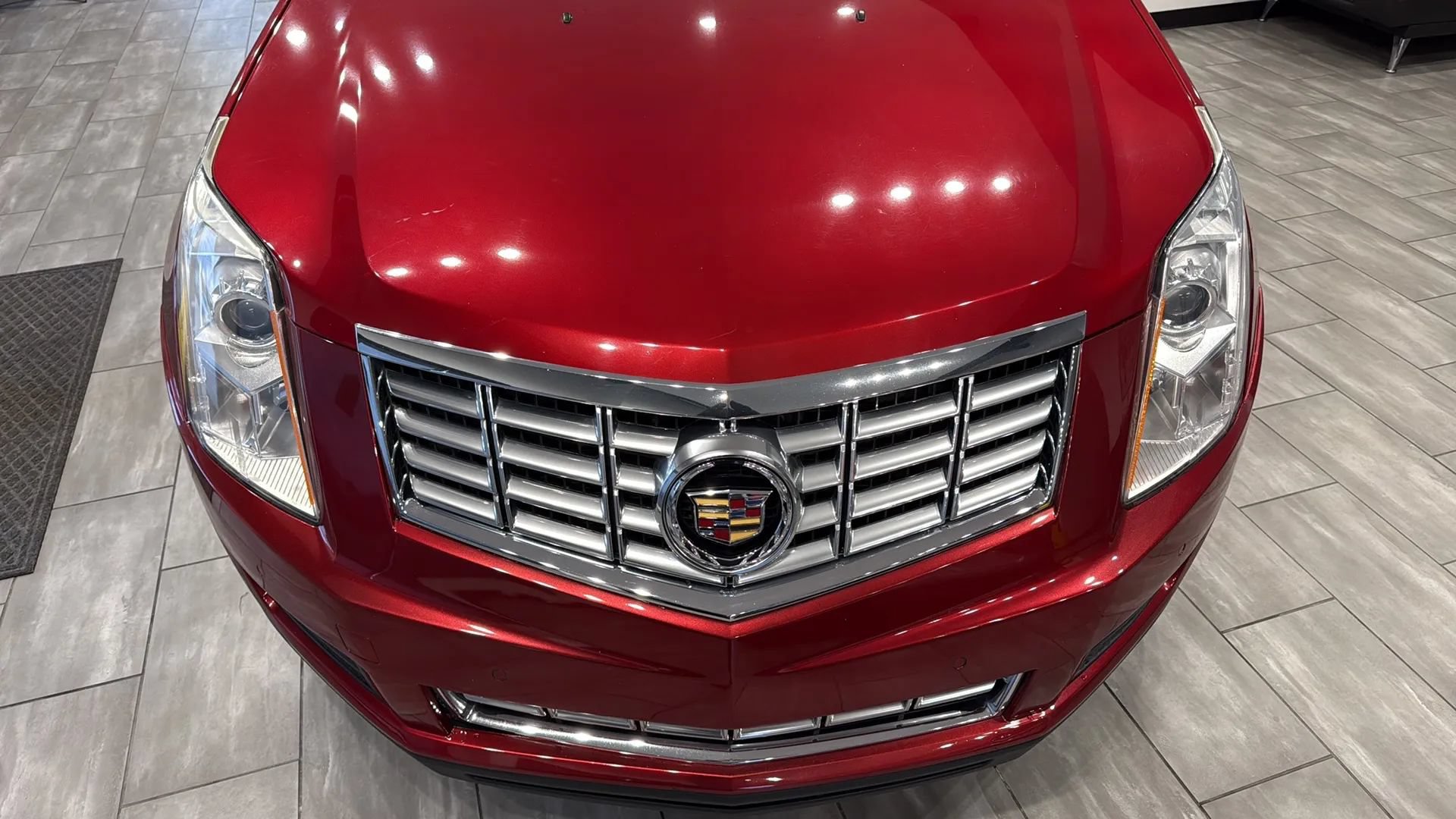 Used 2015 Cadillac SRX Luxury w/ Driver Awareness Package FWD image 10