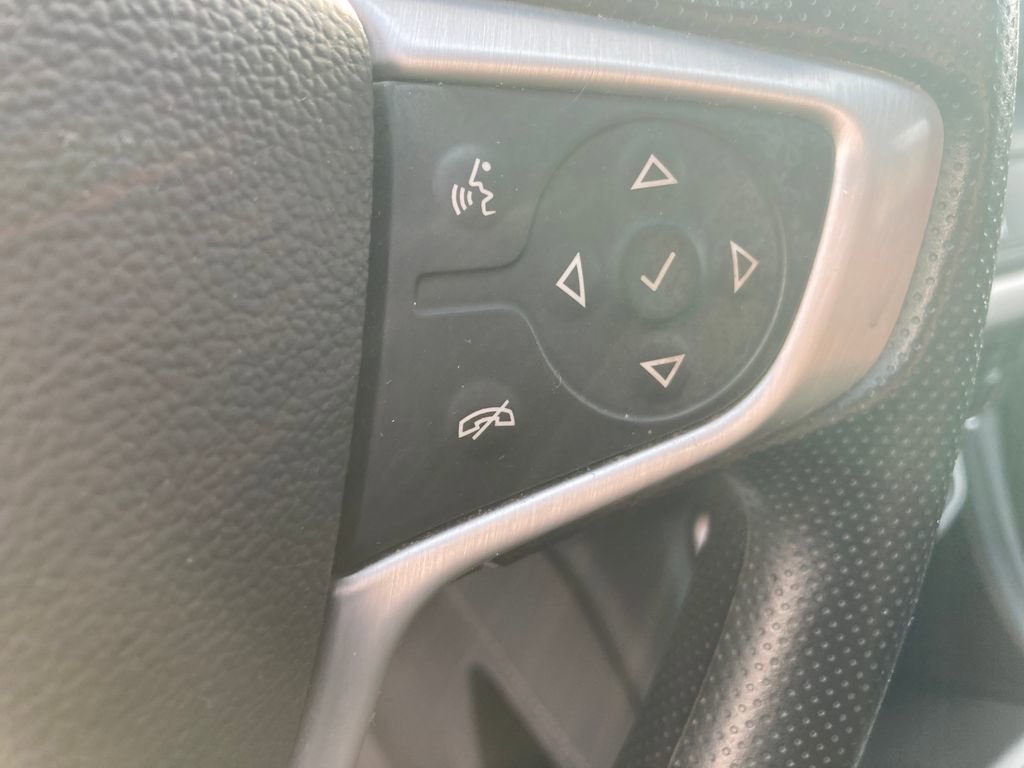 Used 2021 GMC Acadia SLE w/ Driver Convenience Package image 37