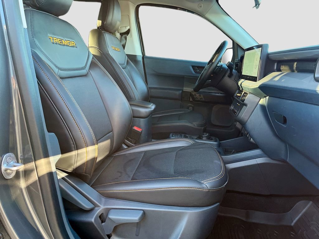 Used 2025 Ford Maverick Tremor image 26