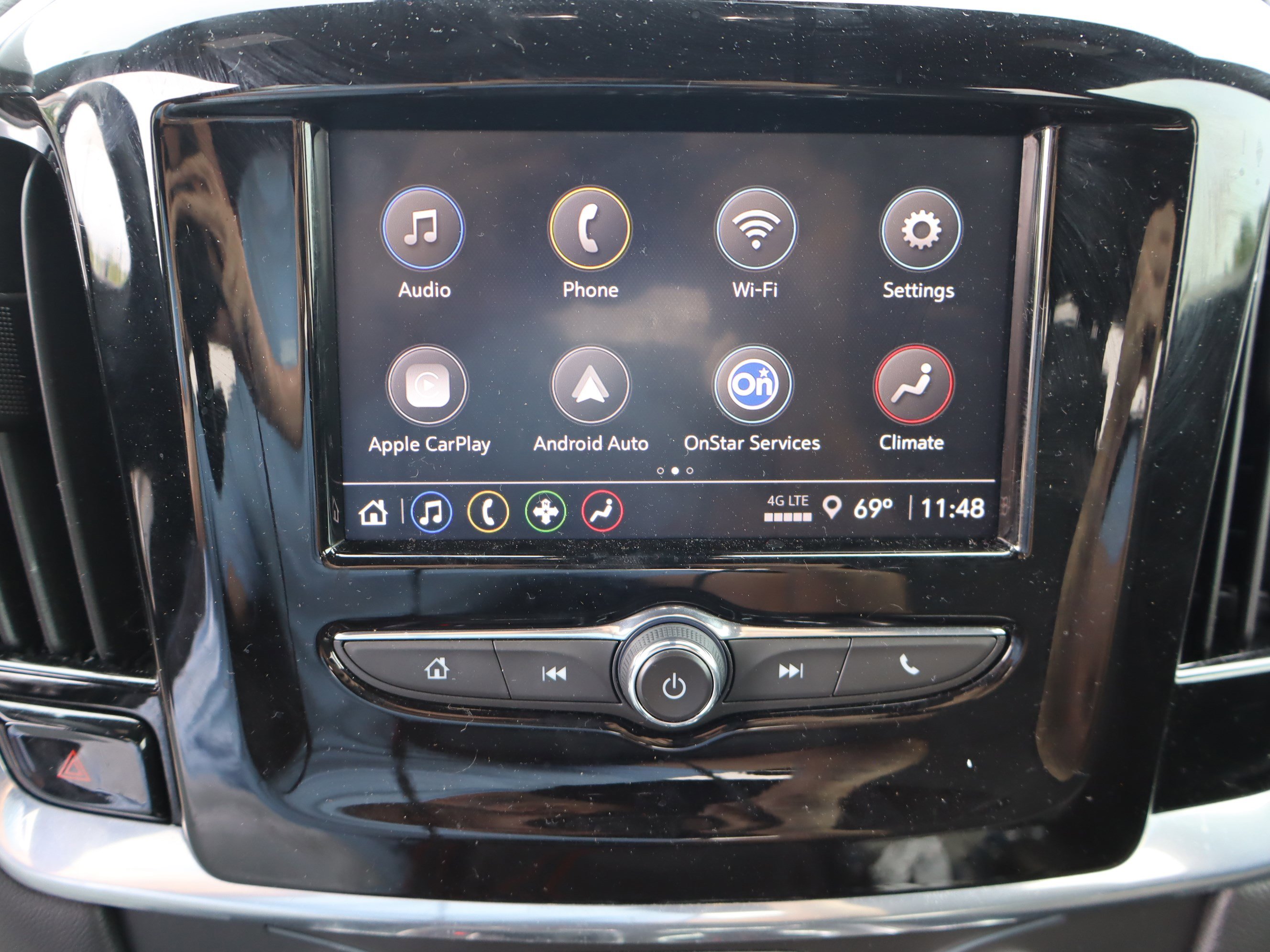 Used 2022 Chevrolet Traverse LT FWD image 27