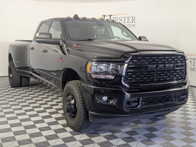 Used 2022 RAM 3500 Big Horn w/ Night Edition AWD/4WD image 2