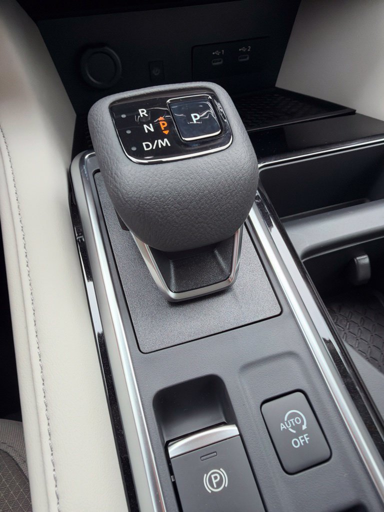 New 2026 Nissan Pathfinder SL FWD image 13