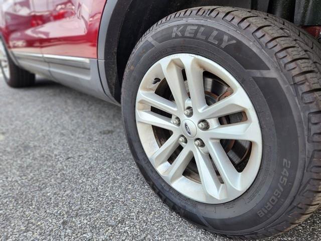 Used 2014 Ford Explorer XLT AWD/4WD image 23