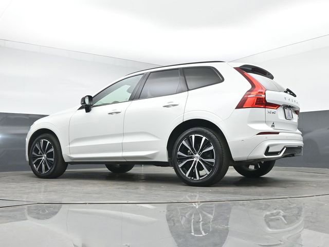 Used 2023 Volvo XC60 B5 Ultimate AWD/4WD image 43