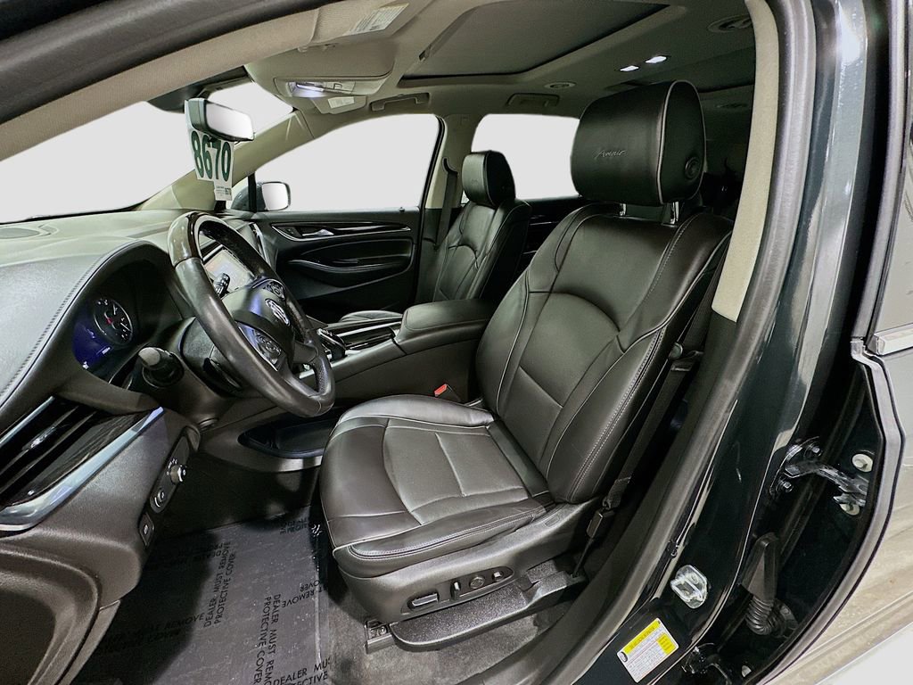 Used 2020 Buick Enclave Avenir w/ Avenir Technology Package FWD image 22