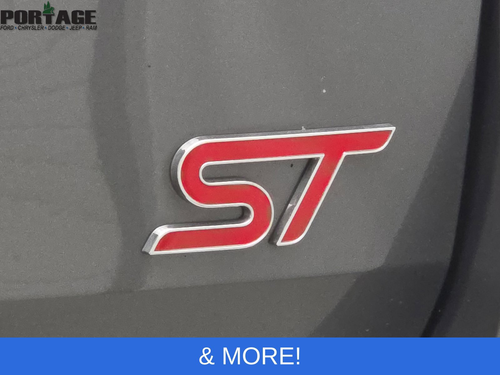 Used 2023 Ford Explorer ST AWD/4WD image 12