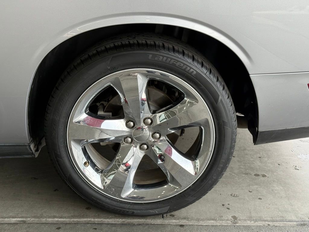 Used 2014 Dodge Challenger SXT Plus RWD image 15