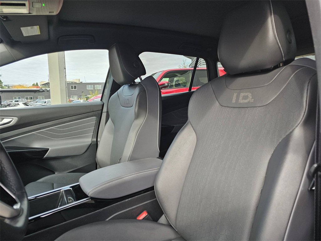 Used 2024 Volkswagen ID.4 S image 24