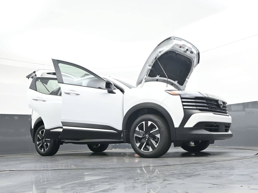 Certified 2026 Nissan Kicks SV w/ Cold Weather Package AWD/4WD image 52