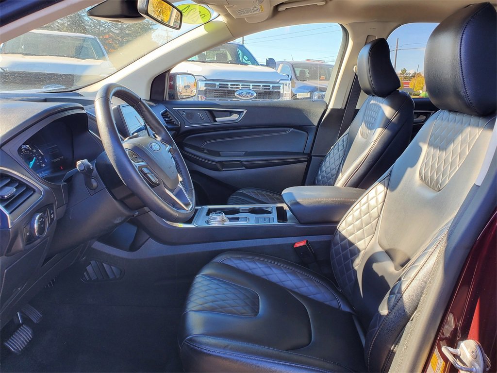 Used 2024 Ford Edge Titanium image 7