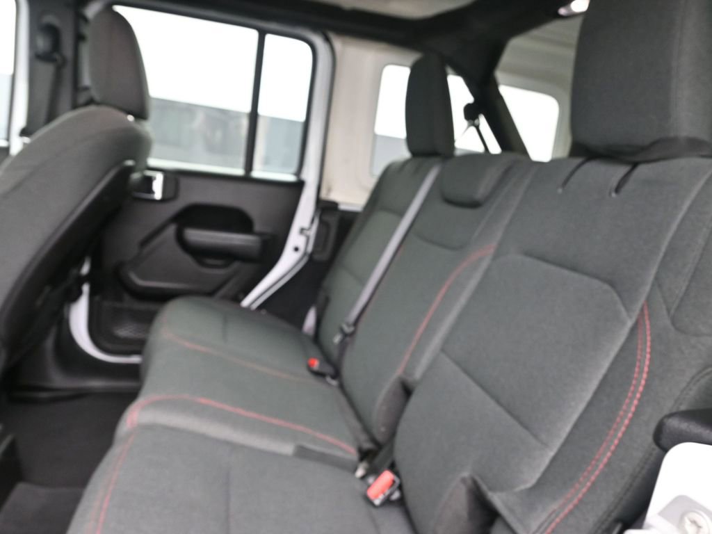 Used 2025 Jeep Wrangler Unlimited Rubicon image 28