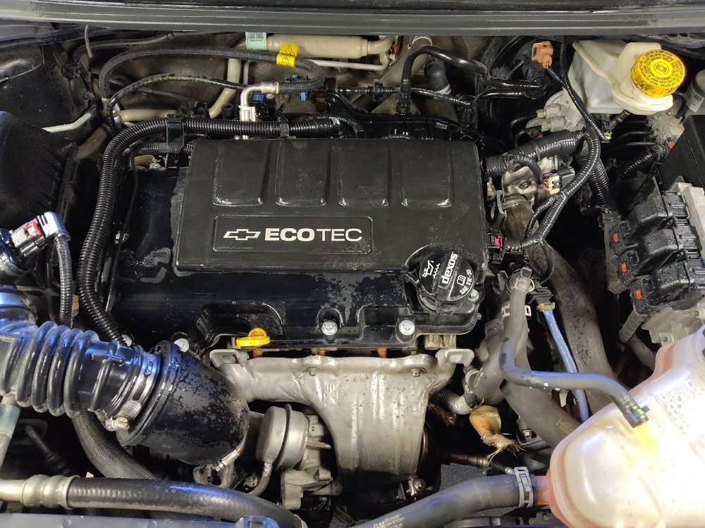 Used 2016 Chevrolet Sonic RS w/ Driver Confidence Package image 30