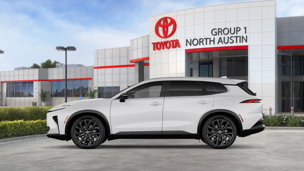 New 2026 Toyota Crown Signia image 4