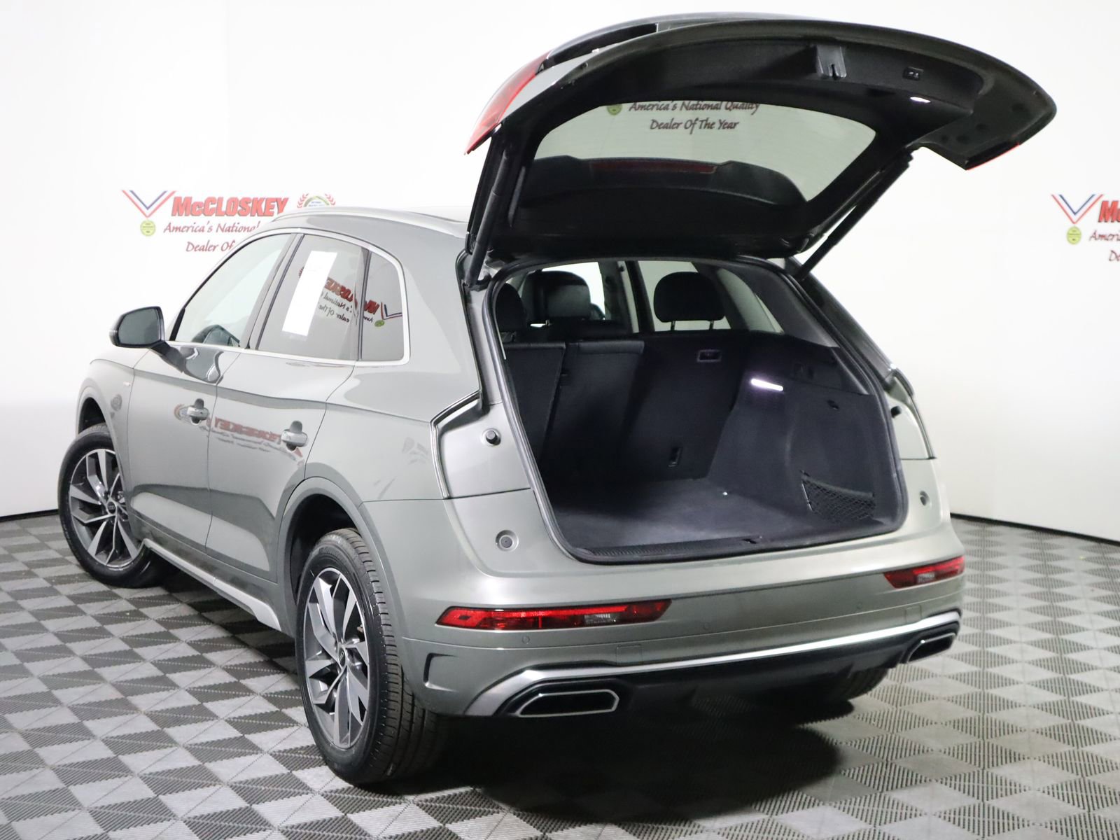 Used 2024 Audi Q5 2.0T Premium Plus image 13