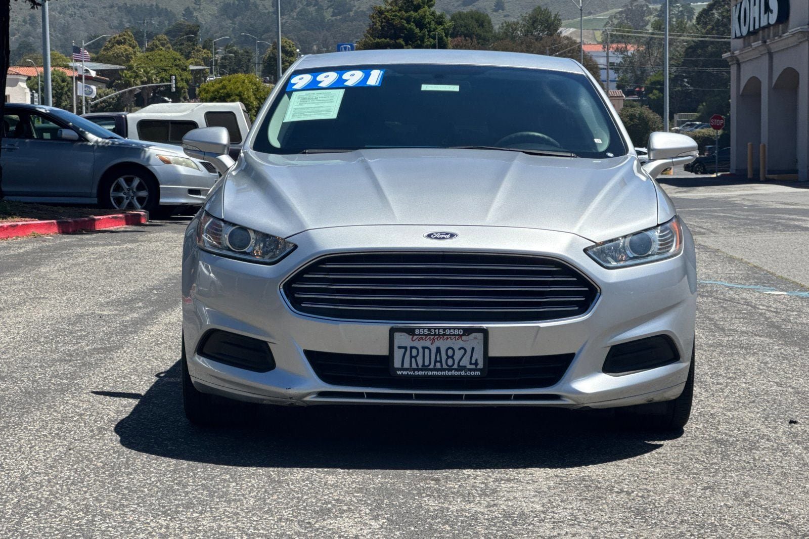 Used 2016 Ford Fusion SE FWD image 12