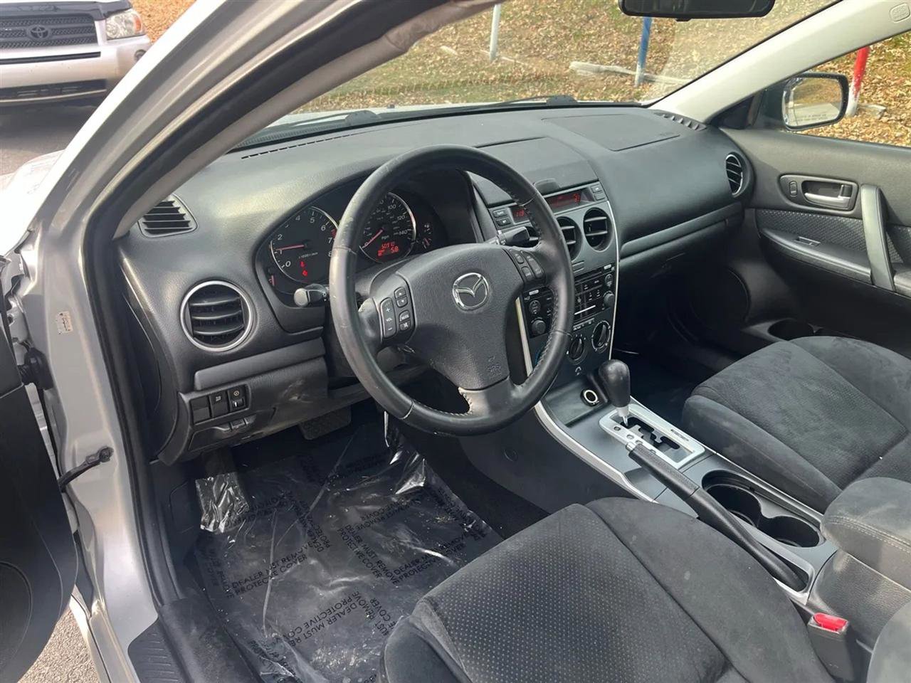 Used 2008 MAZDA MAZDA6 i Sport Value Edition image 12