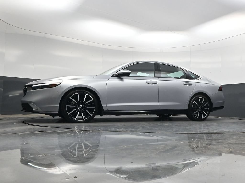 Used 2025 Honda Accord Touring image 34