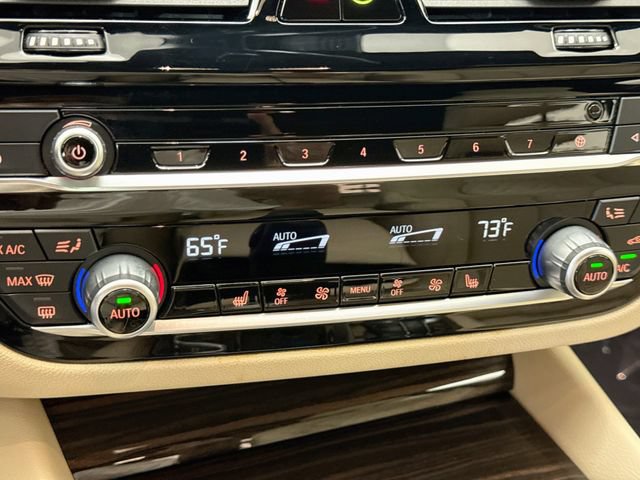 Used 2022 BMW 530i xDrive w/ Convenience Package AWD/4WD image 16