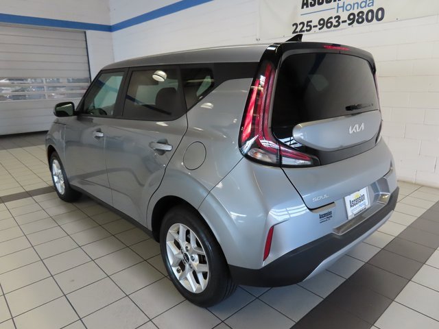 Used 2024 Kia Soul LX w/ Option Group 015 image 11