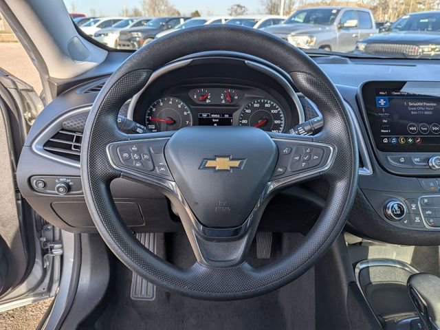 Used 2024 Chevrolet Malibu LT image 17