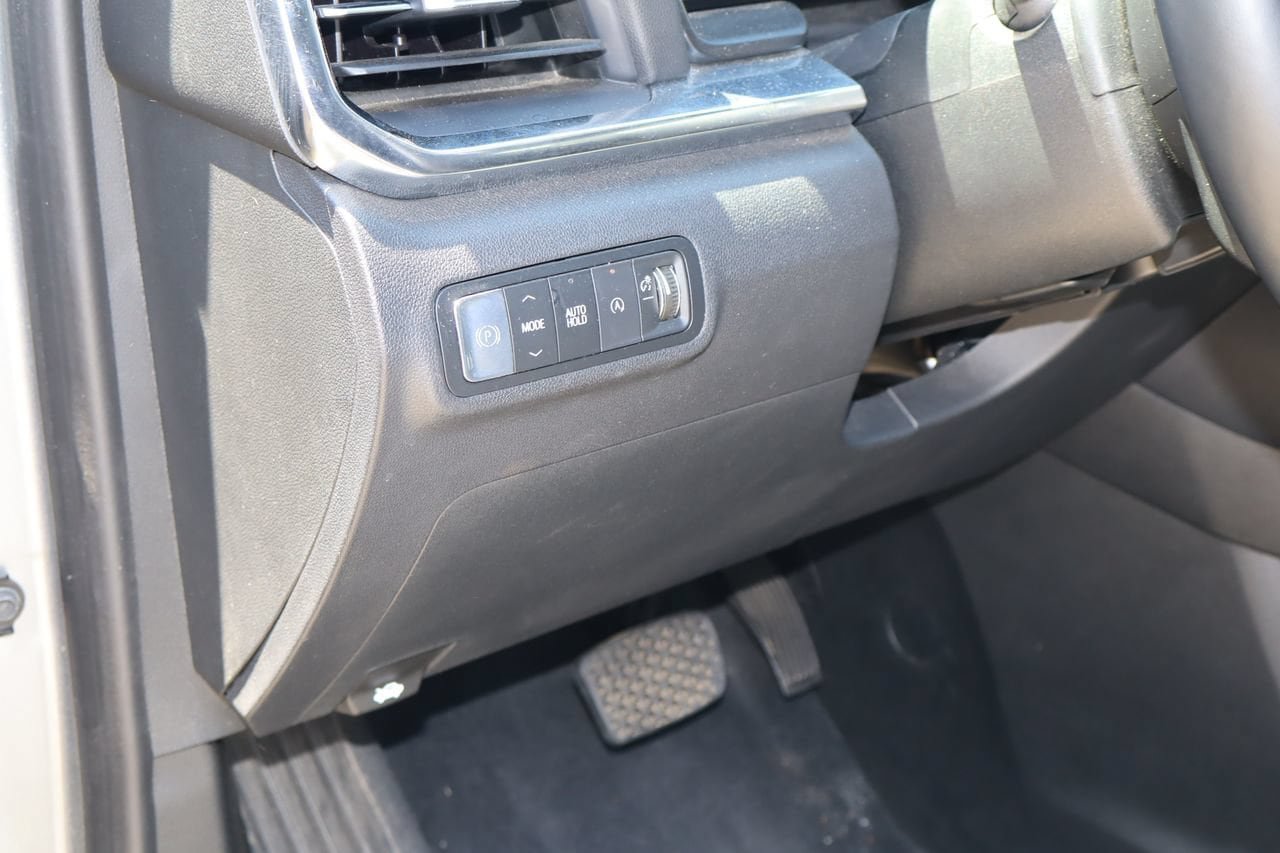 Used 2026 GMC Terrain Elevation FWD image 22
