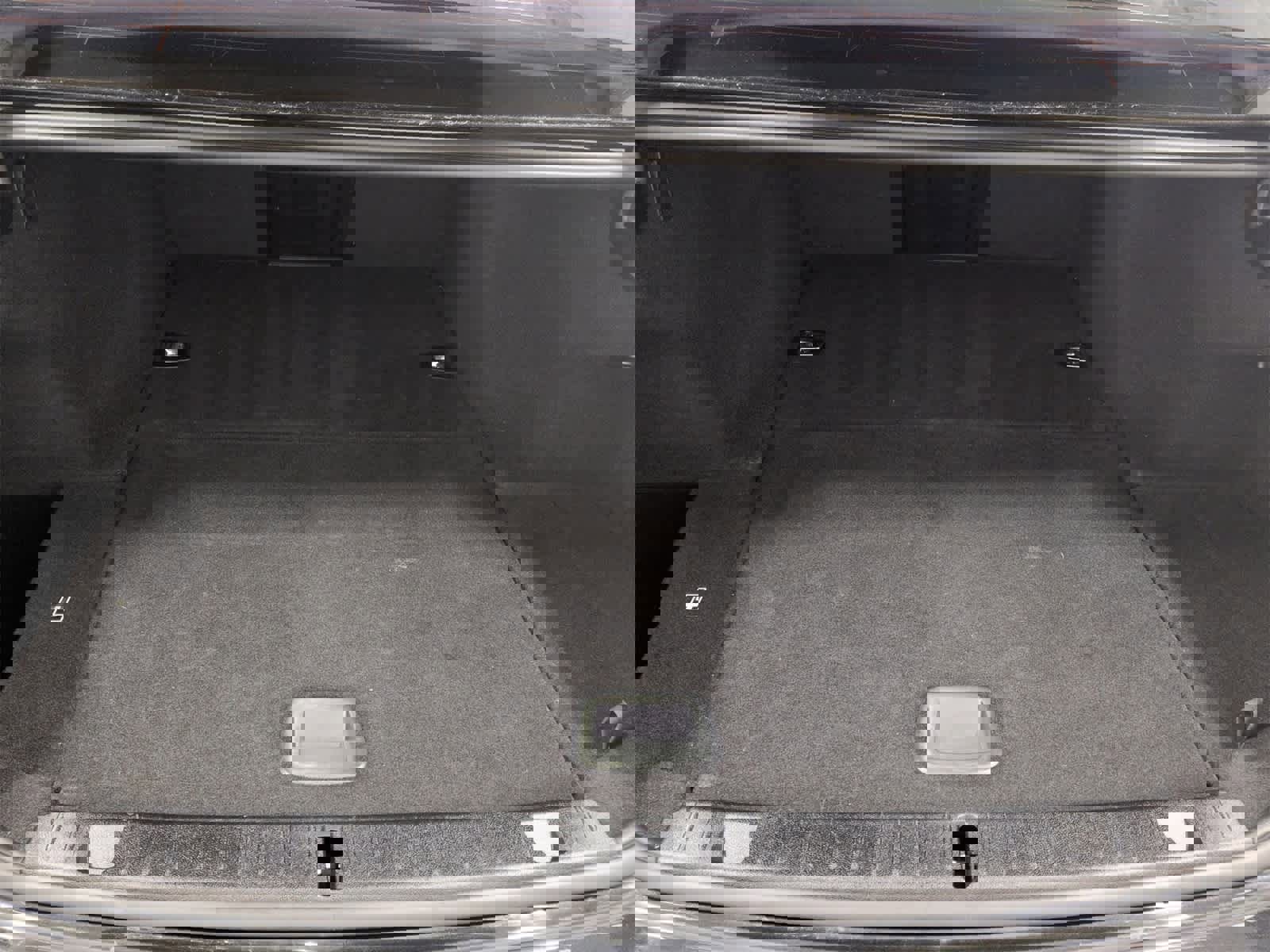 Used 2020 BMW 745e xDrive image 37