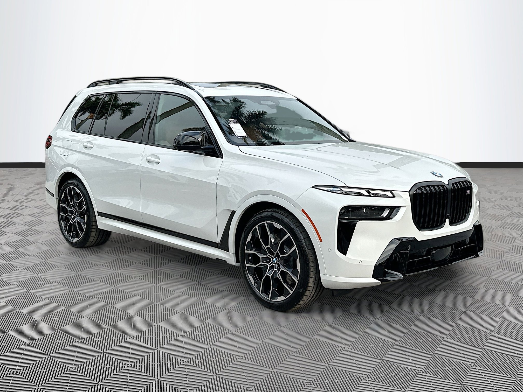 New 2026 BMW X7 M60i video 1