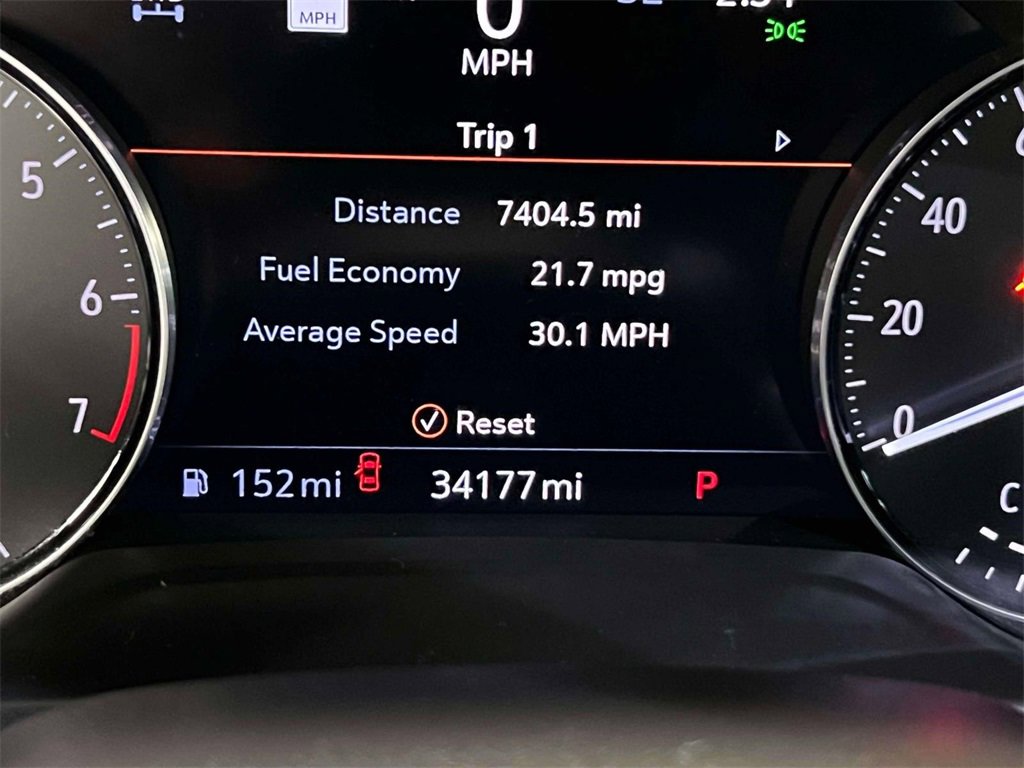 Used 2022 Buick Envision Avenir w/ Technology Package II image 27