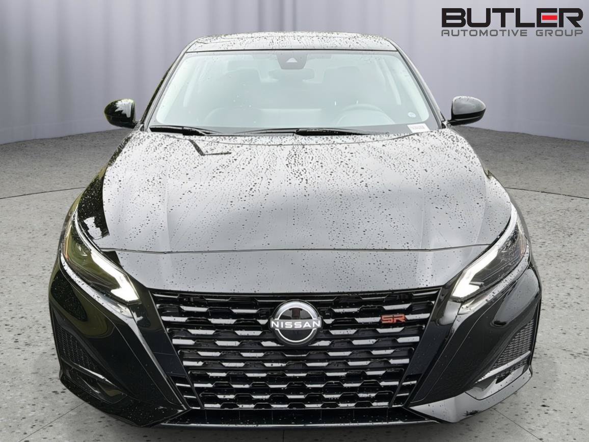 New 2026 Nissan Altima 2.5 SR w/ SR Midnight Edition Package FWD image 10