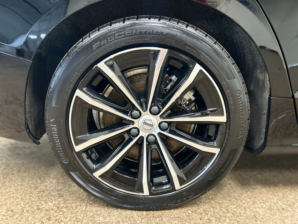 Used 2023 Volvo S60 T8 Plus image 20