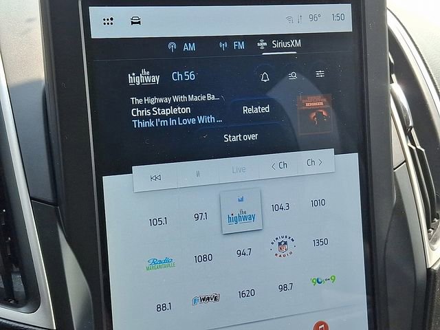 Certified 2022 Ford Edge ST-Line image 18