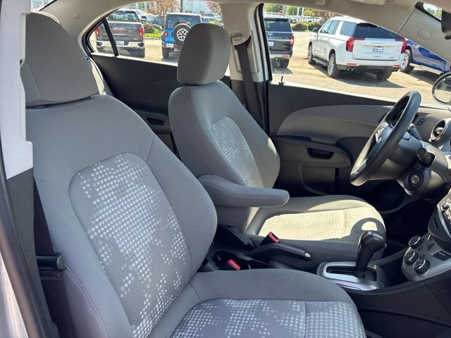 Used 2016 Chevrolet Sonic LS FWD image 31