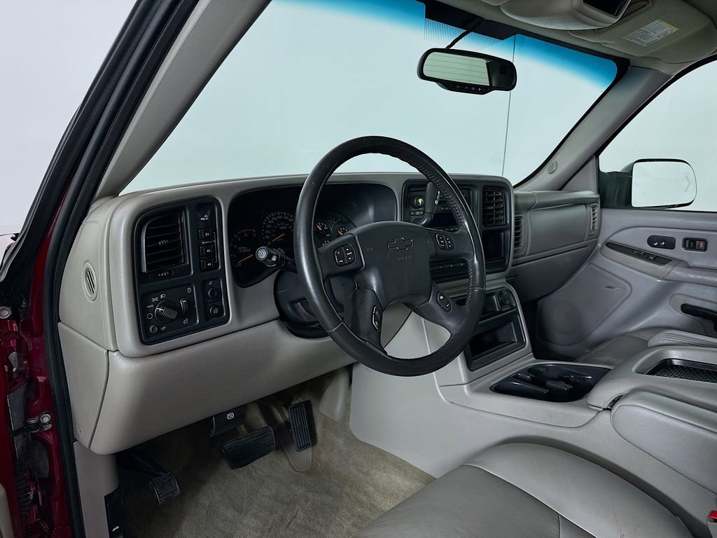 Used 2004 Chevrolet Silverado 2500 LT w/ Skid Plate Package AWD/4WD image 9