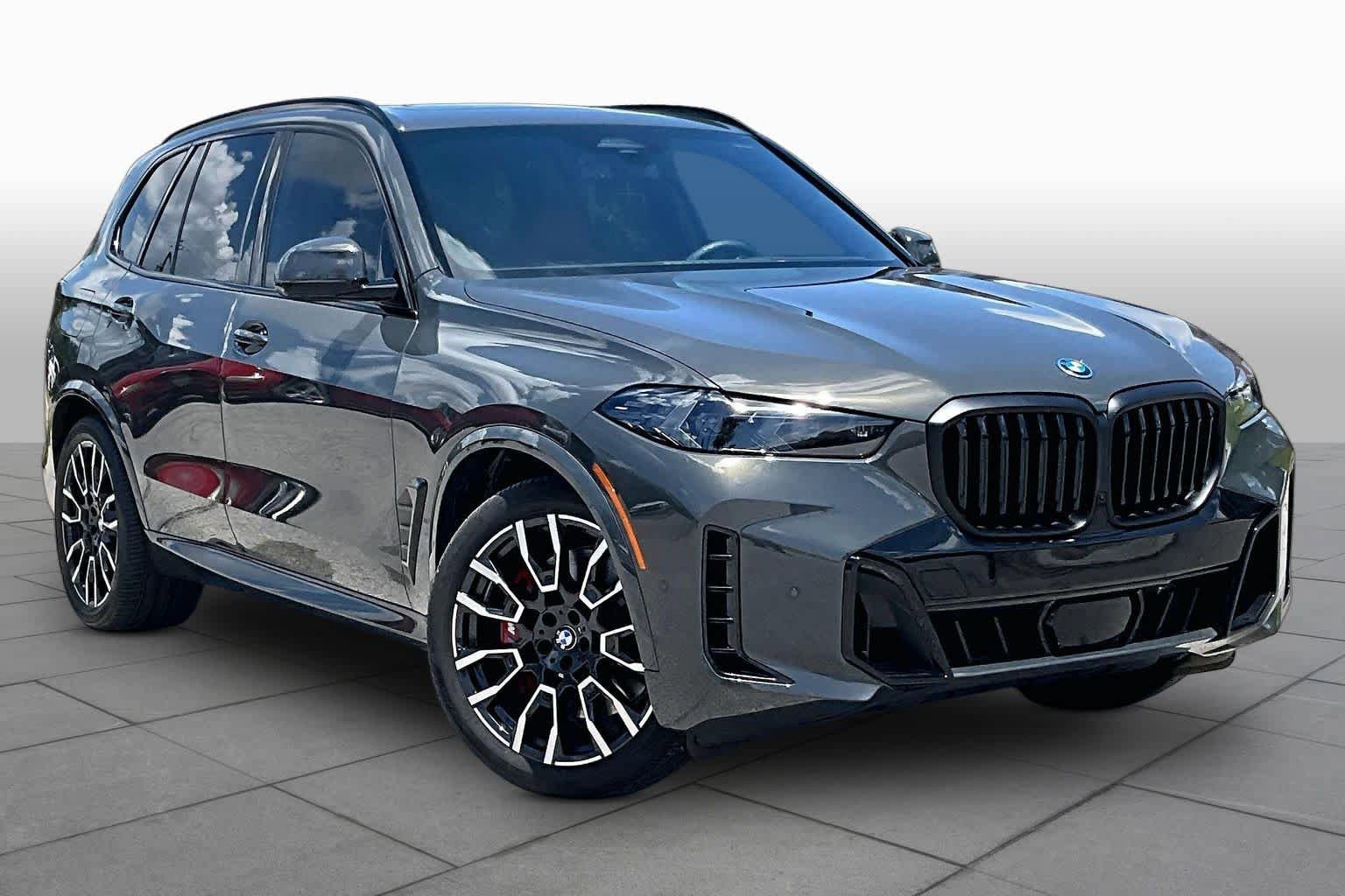 Used 2026 BMW X5 xDrive50e w/ M Sport Package AWD/4WD image 2