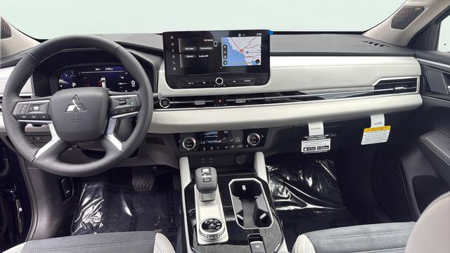 New 2026 Mitsubishi Outlander SE FWD image 21